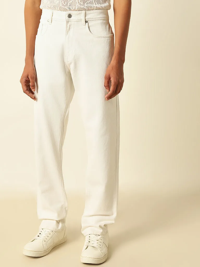 Ascot White Relaxed - Fit Mid - Rise Jeans