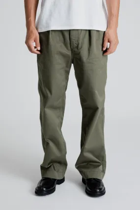 Double Pleat Wide Chino Pants - Moss Green