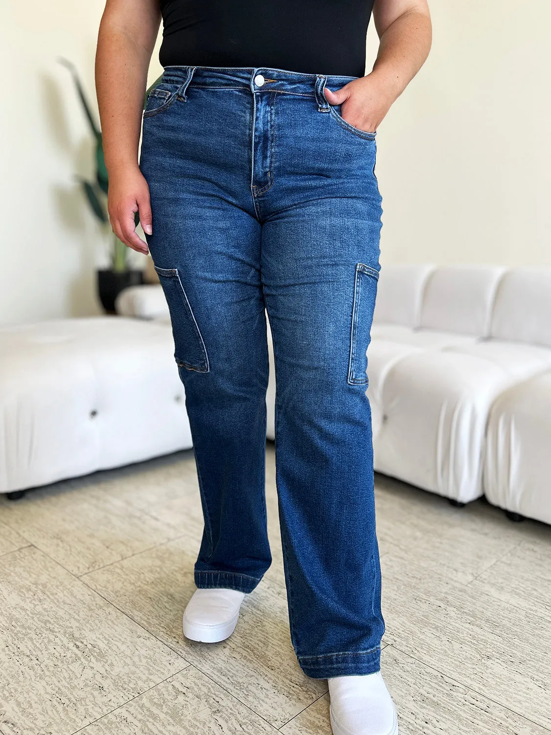 Judy Blue High Waist Straight Cargo Jeans in Dark Blue