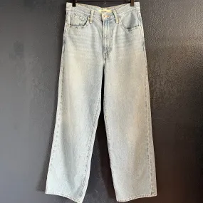 Levi’s High Waisted Straight Jeans