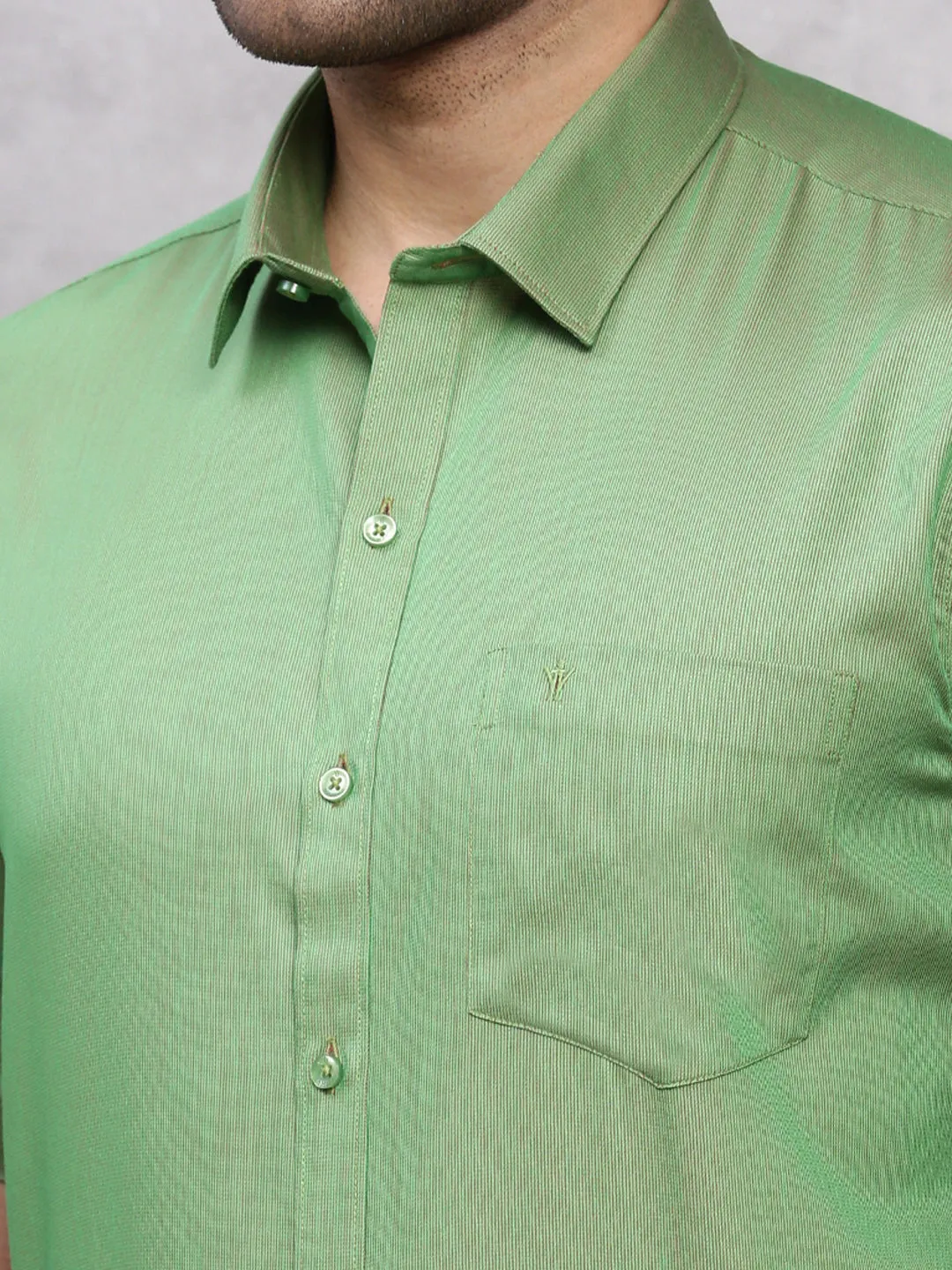 Men Cotton Rich Shirt Green TZ3