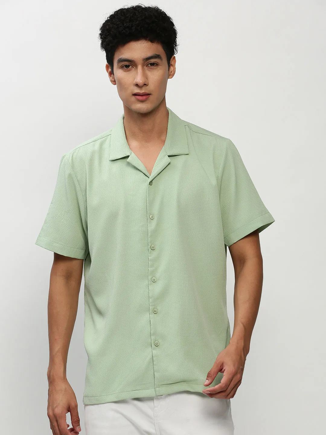 Men Green Solid Casual Casual Shirts