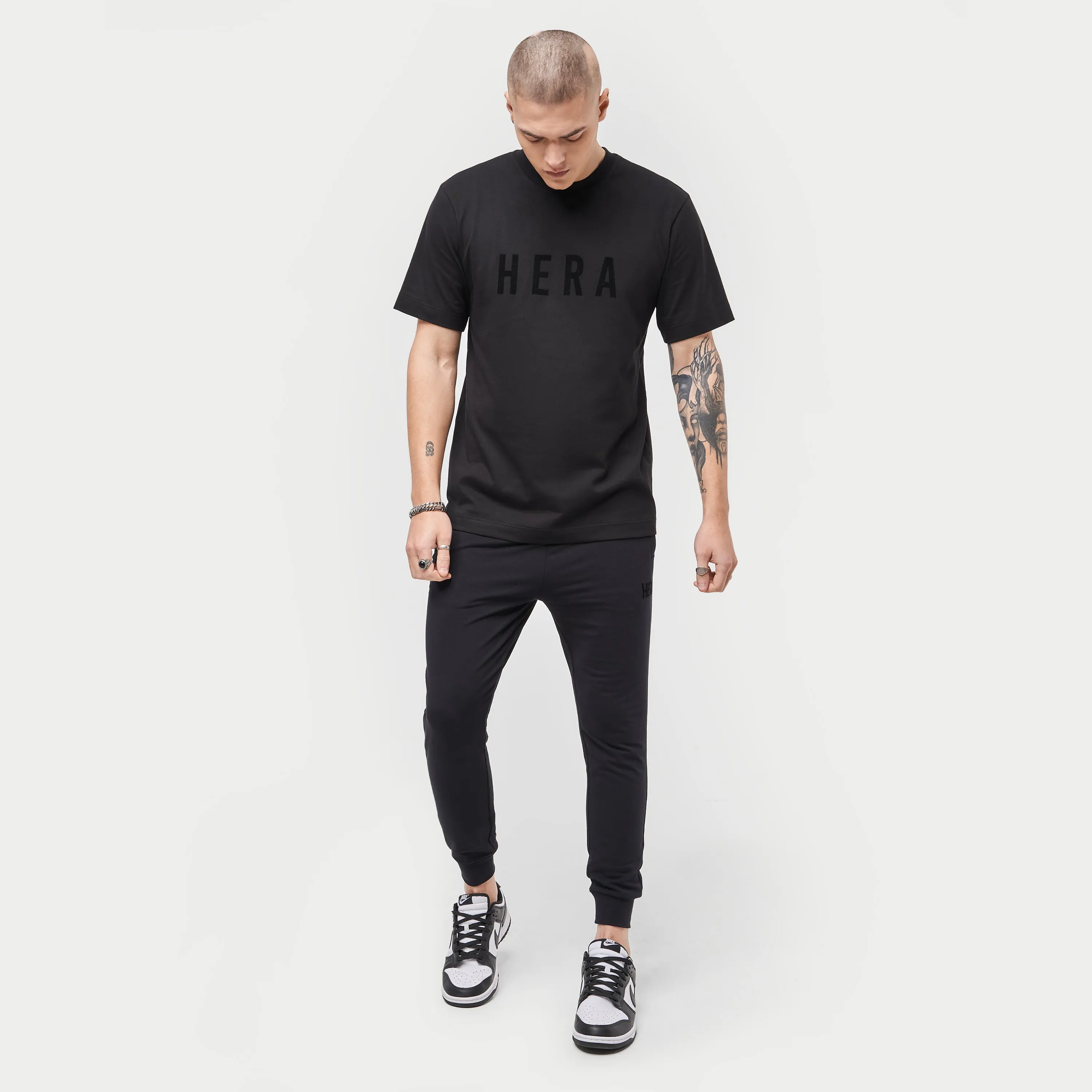 Mens Focus Tapered Sweatpant - Black