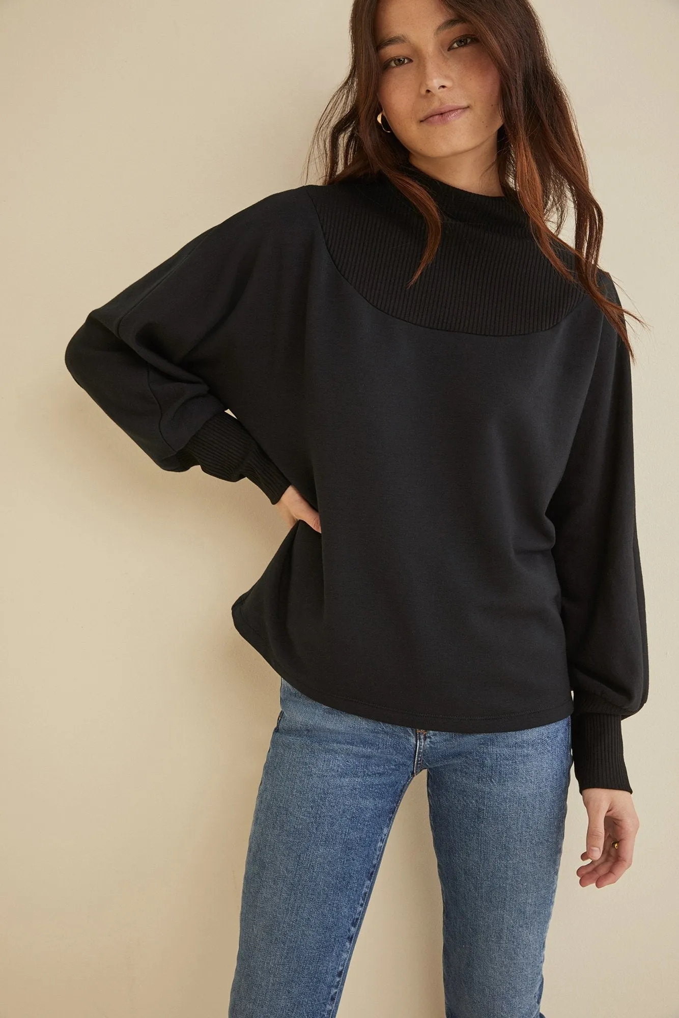 Nadav Sweatshirt