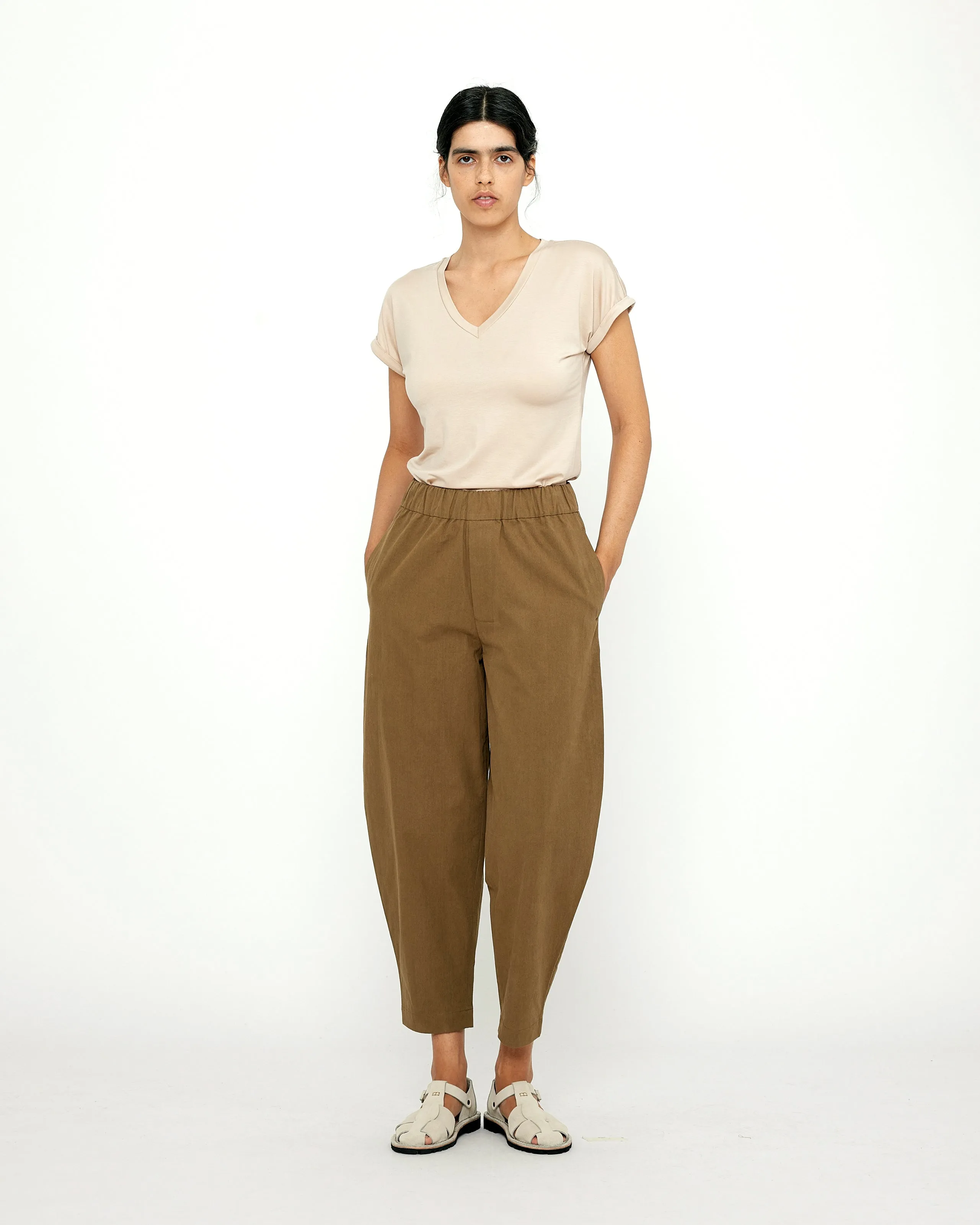 Signature Elastic Pull-Up Trouser - Cotton Edition - Brown