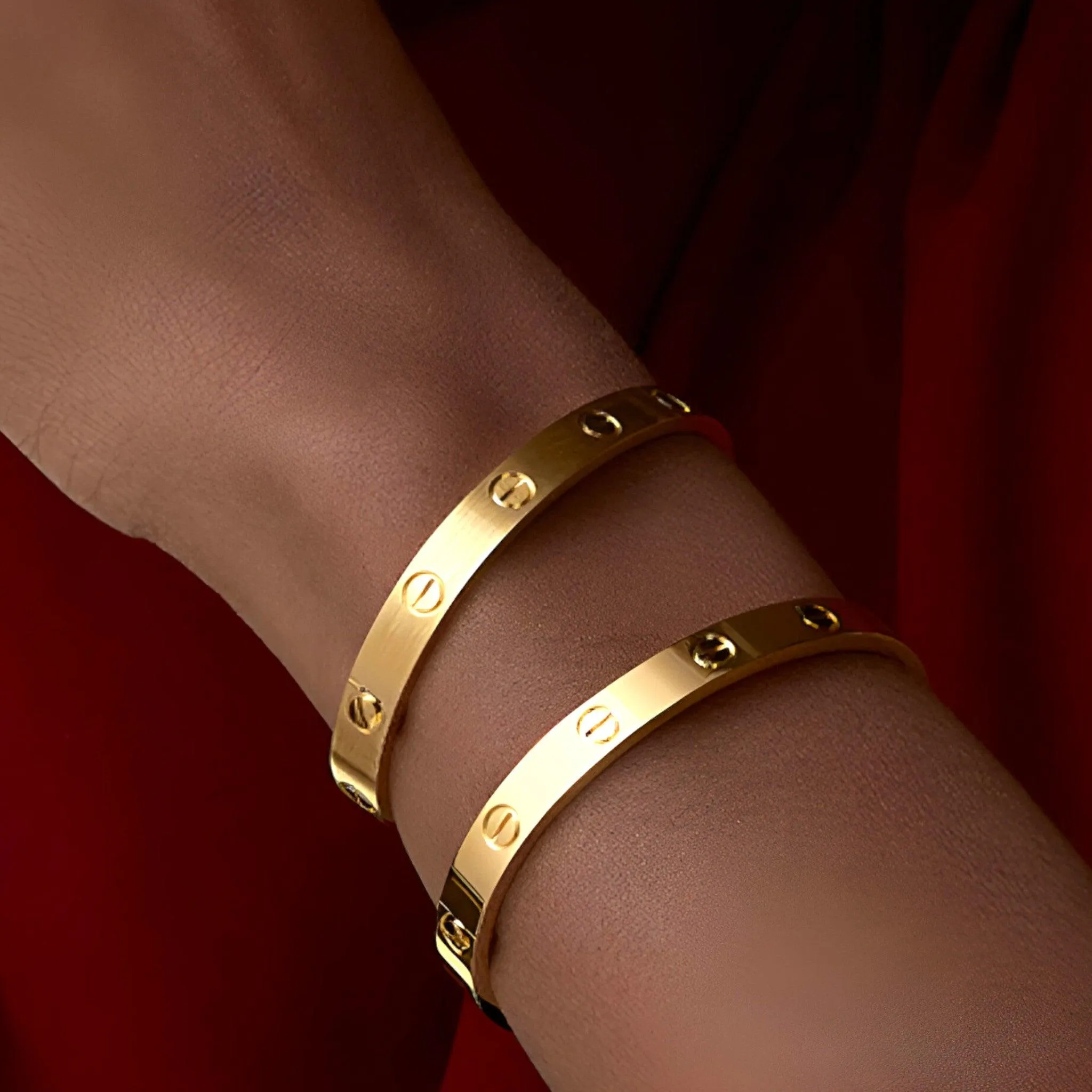 Women - Bracelets - Chic and Versatile - Stylish Accessories for Every Occasion